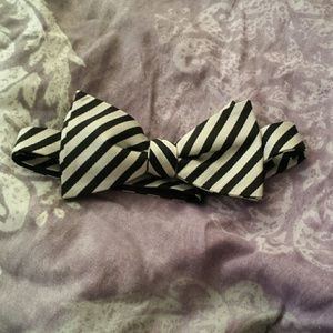 Countess Mara Silk Striped Clip On Bowtie